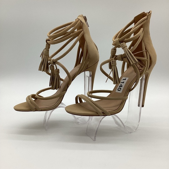 40. ALDO Beige Tassel Pumps NWOT Size 9 - Picture 2 of 9